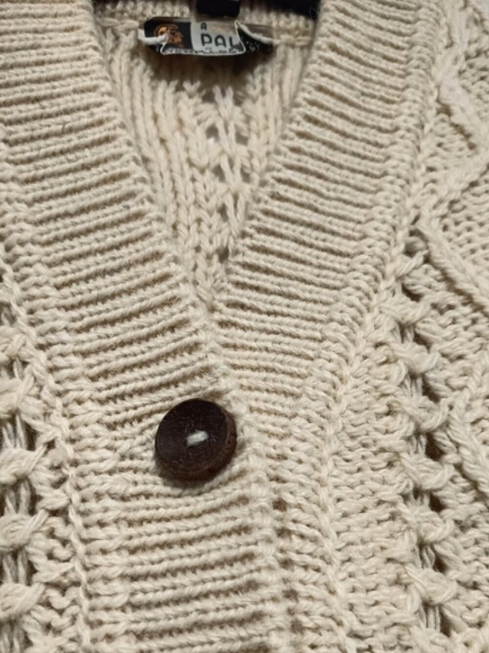 Arran Pallas Irish Cottagecore Wool Hand Knit Cream Cardigan Sweater - Picture 7 of 10
